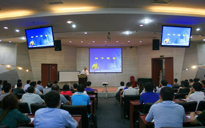 關注細節(jié)，提高素養(yǎng)——智能節(jié)能本部泰豪講壇活動舉辦