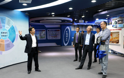 北京市經(jīng)濟和信息化委員會領(lǐng)導到北京泰豪參觀考察